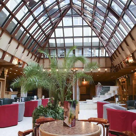 Hunguest Helikon Otel
